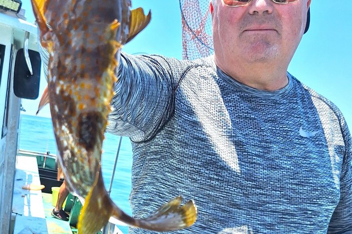 Une expérience de pêche en mer dans l'océan au plus près d'outre-mer