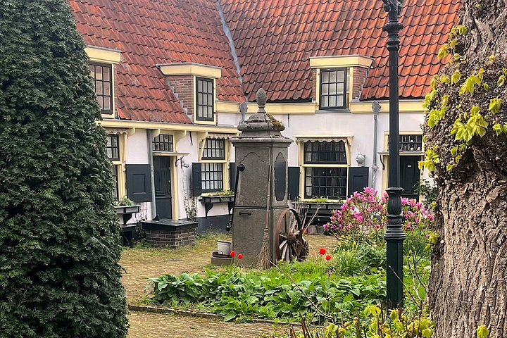 Verborgen Binnenplaatsen van Haarlem Zelfstandige Wandeltocht