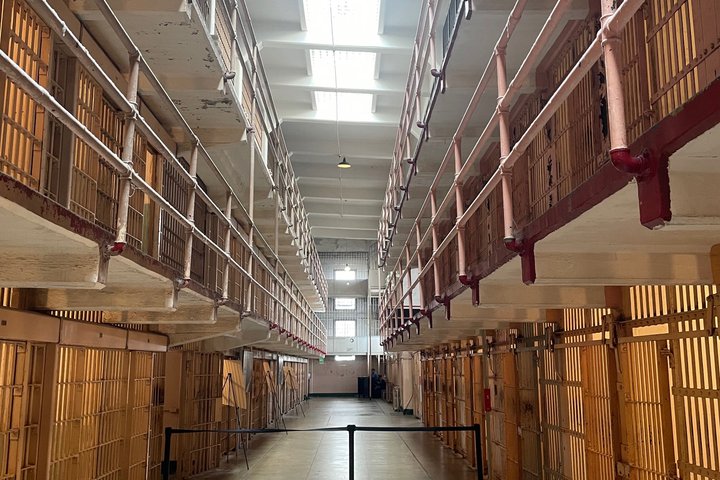 San Francisco Alcatraz App Führung mit Kreuzfahrt und Gefängnishaus
