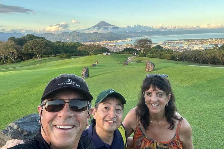 Fuji Nature Customized Private Tour by Car with Licensed Guide