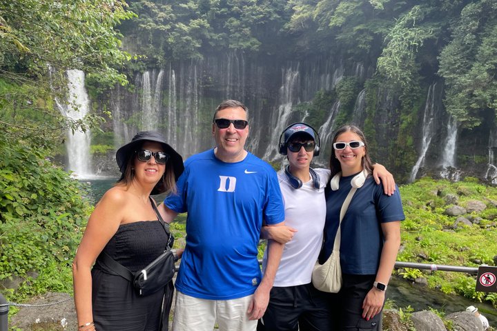 Fuji Nature Customized Private Tour by Car with Licensed Guide