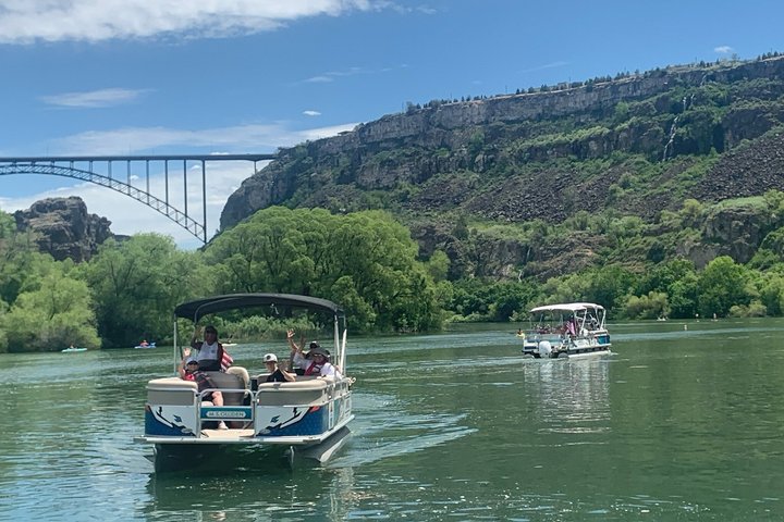Tour panorámico en barco a Pillar Falls en Twin Falls, Idaho