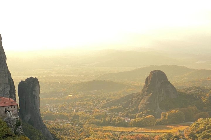 Meteora Zonsondergang: 'Verborgen Schatten' Tour - Kleine Groep