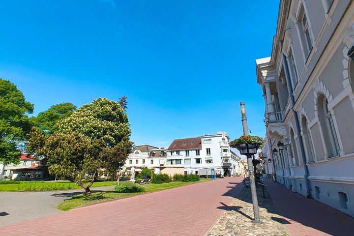 Pärnu Spaziergang Von der mittelalterlichen Stadt zum Seaside Resort