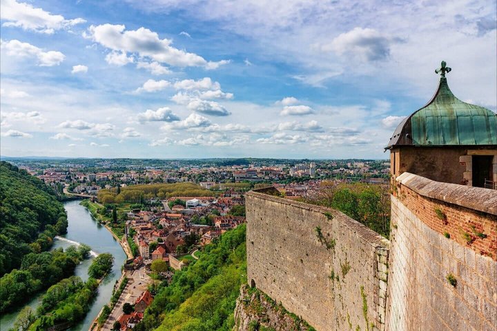 Hallo Besançon : Privater 2-stündiger Stadtrundgang mit Ortskundiger Reiseleiter