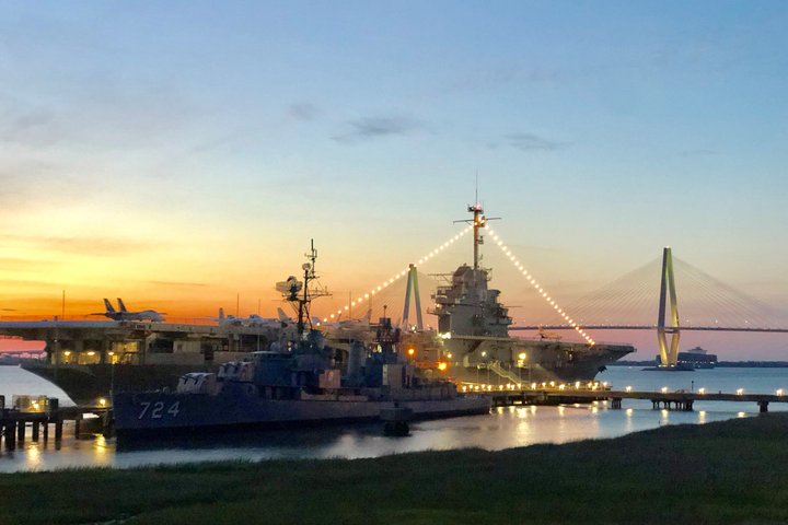 USS Yorktown Ghost Tour med exklusiv tillgång till natten