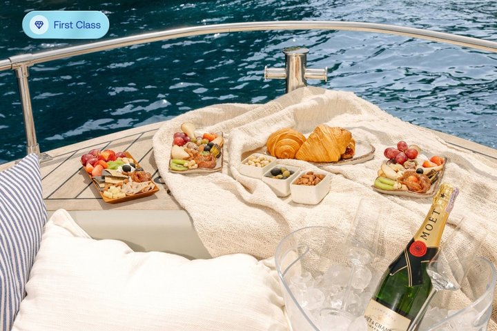 Hoteller i nærheden af Premium Private Full Day Tour All Inclusive