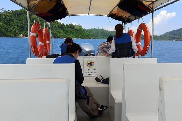 Kota Kinabalu 3 ore di pesca costiera e tour dell'isola