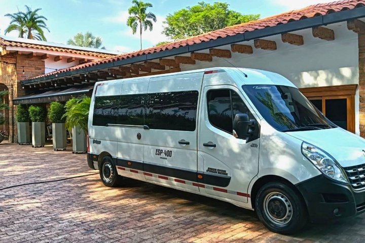 Traslado Privado Aeropuerto de Armenia o Pereira a Salento