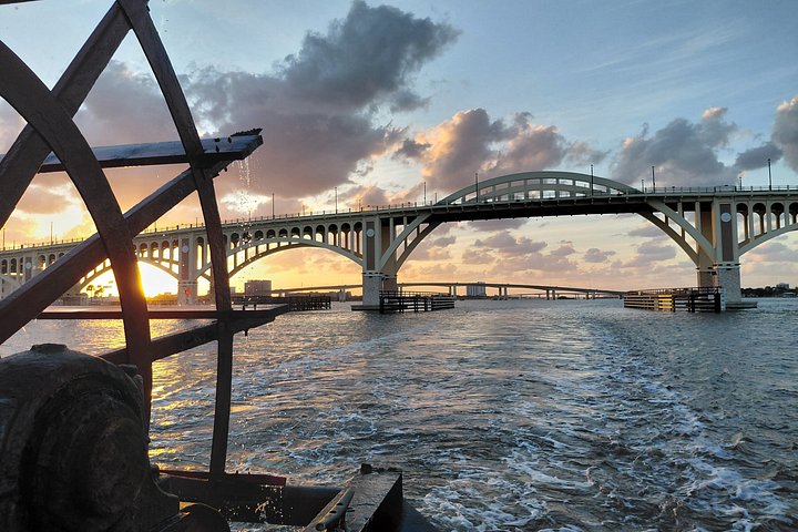 Hoteller i nærheden af Daytona Beach Dinner Cruise on the Lady Dolphin