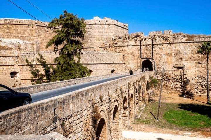Desde Chipre del Norte Famagusta Salamina San Bernabé y Ciudad Fantasma