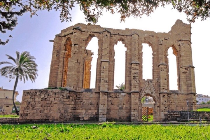 Desde Chipre del Norte Famagusta Salamina San Bernabé y Ciudad Fantasma