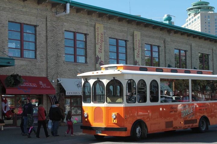 2 uur durende City Trolley Tour Bekijk meer dan 70 locaties