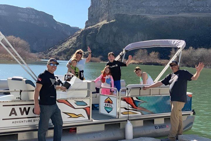 Tour panorámico en barco a Pillar Falls en Twin Falls, Idaho