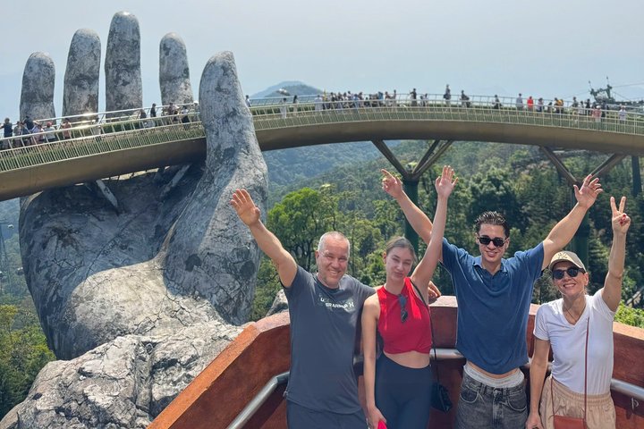 Tidlig morgen Ba Na Hills - Golden Hand Bridge - PRIVATE TOUR