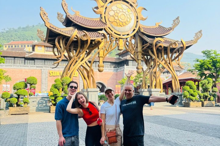 Tidlig morgen Ba Na Hills - Golden Hand Bridge - PRIVATE TOUR