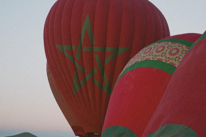 Marrakech Desert Balloon Flight with Atlas Views and Breakfast