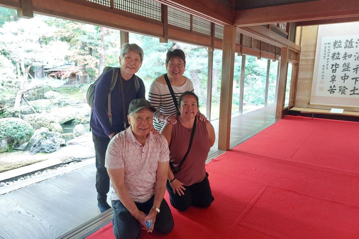 Tour privato del cibo del birrificio Niigata Sake con Guida autorizzata