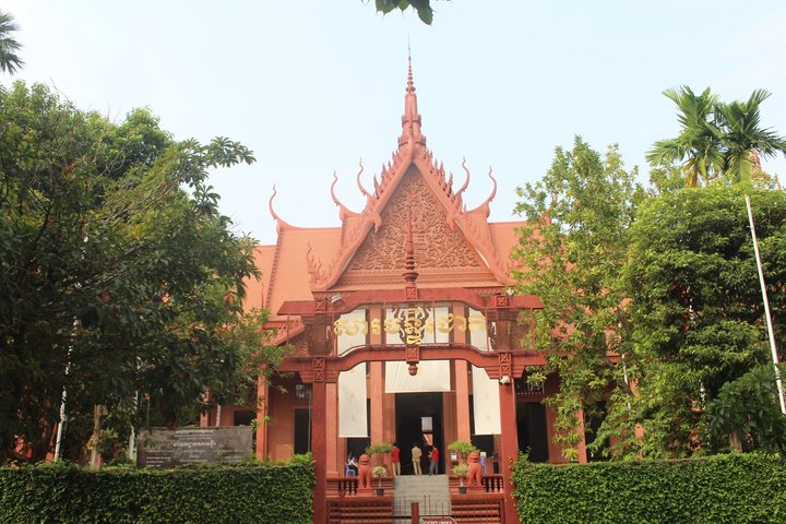 Kungliga slottet, Nationalmuseum, Killing Fields och Tuol Sleng tour