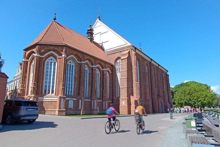 Führung durch die Altstadt von Kaunas + IX Fort Museum (BONUS)