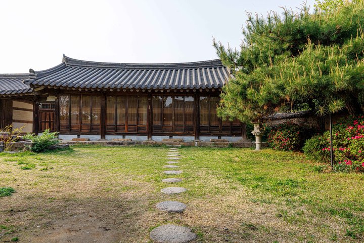 Tour privato di Gyeongju UNESCO con ritiro a Busan o Gyeongju