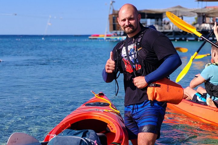 KAYAK & SNORKEL ÄVENTYR - Havsgrottor och Vilda Kusten Utforska