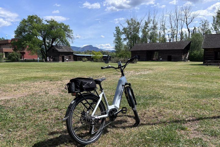 Visite du vin de Kelowna en vélo électrique avec dégustations, déjeuner et vue sur l'Okanagan
