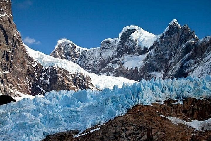 Patagonien Mest natursköna navigering till Balmaceda och Serrano glaciärer