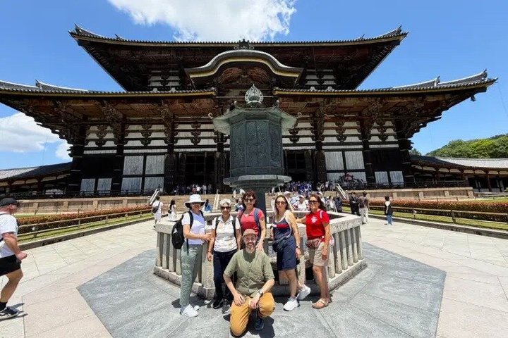 Nara (in het Spaans): privétour met ophaalservice in Osaka of Kyoto.