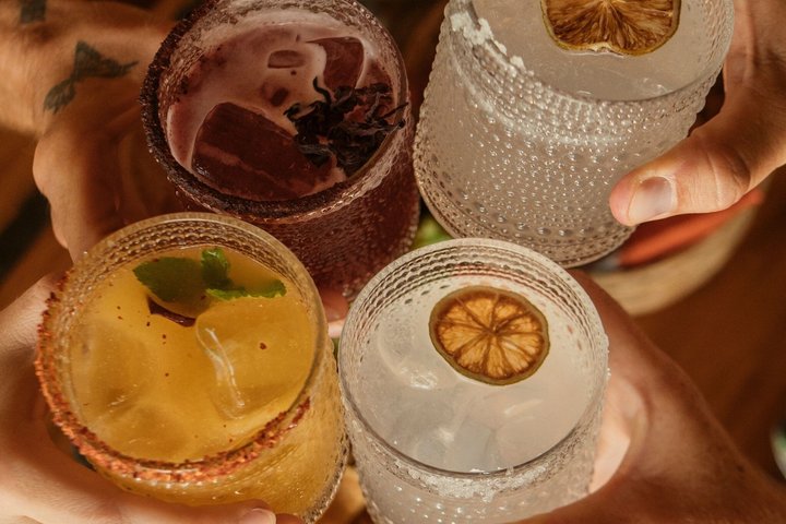 Restauranter i nærheten av Cachasol Tequila Tasting & Raicilla Distillery Tour
