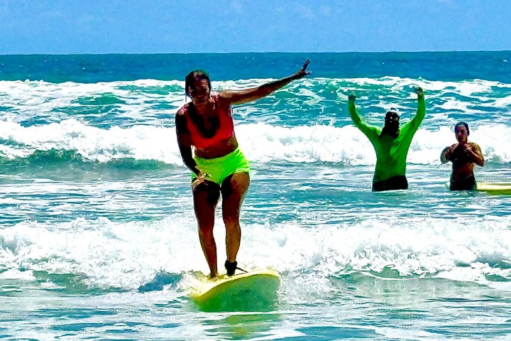 Impara a fare surf a Daytona Beach Lezioni di surf Principianti per tutti