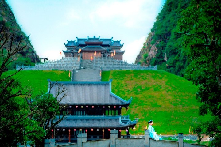 Privat bil: Transfer fra Sapa til Ninh Binh (Tam Coc, Trang An)