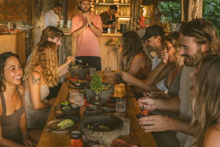 Restauranter i nærheten av Cachasol Tequila Tasting & Raicilla Distillery Tour