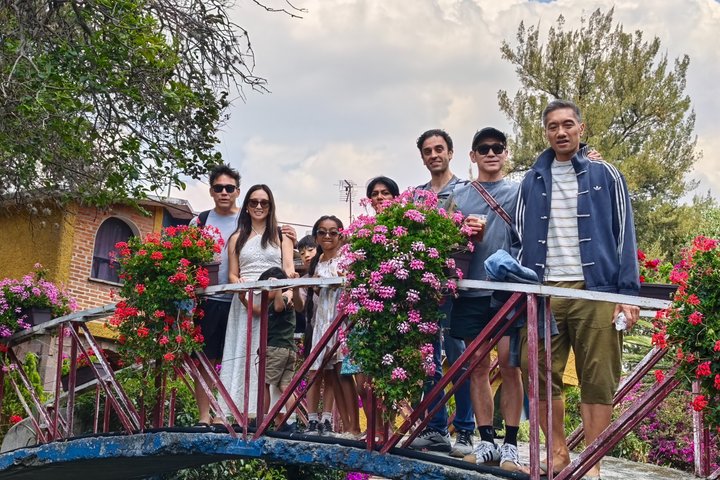 Excursion privée en bateau pour les familles à Mexico et Xochimilco (UNESCO)