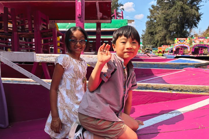 Excursion privée en bateau pour les familles à Mexico et Xochimilco (UNESCO)