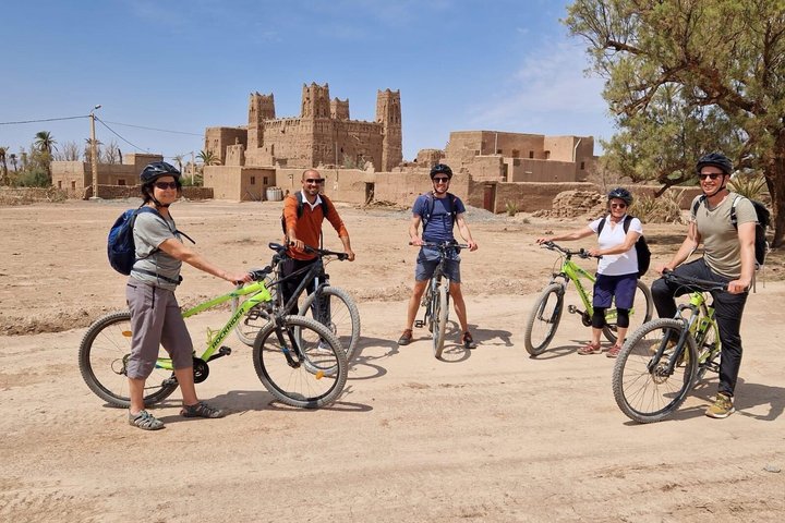 Privater halbtägiger Mountainbike-Ausflug zur Entdeckung der Skoura Palmeraie