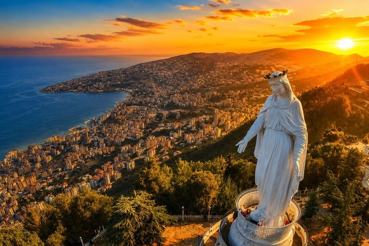 Guidad liten grupptur till Jeita, Harissa, Byblos med lunch