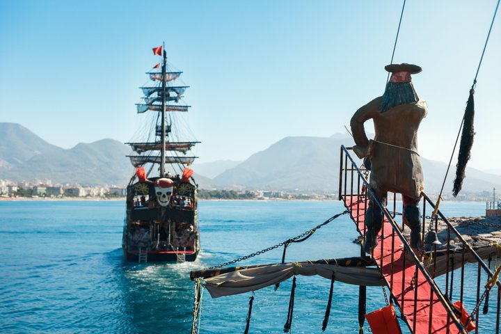 Alanya All Inclusive Piratbåttur med hotelltransport