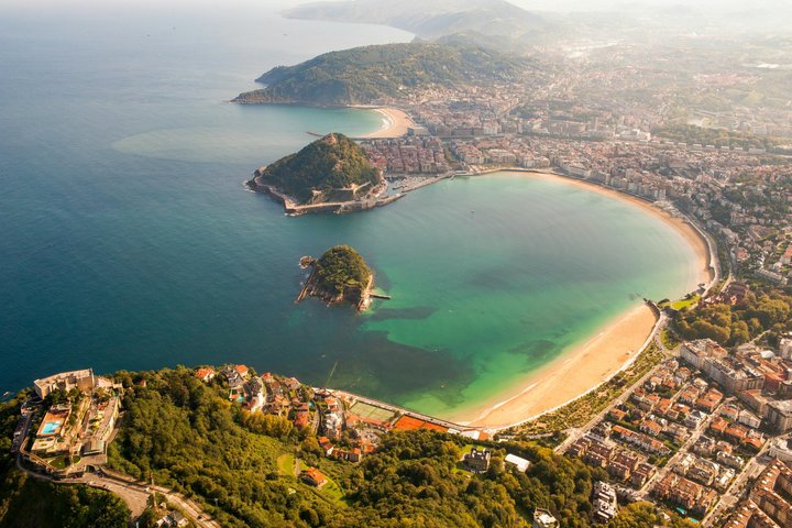 San Sebastián Geführter Ganztagesausflug Hotelabholung von Biarritz