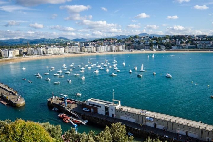 San Sebastián Geführter Ganztagesausflug Hotelabholung von Biarritz