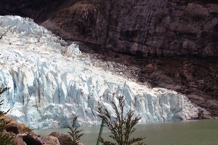 Patagonien Mest natursköna navigering till Balmaceda och Serrano glaciärer