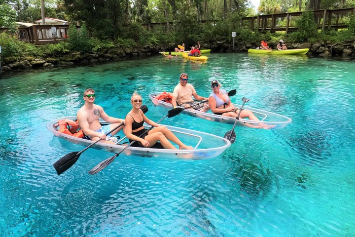 Clear Kayak Tour de las Tres Hermanas Springs y Manatí por Crystal River