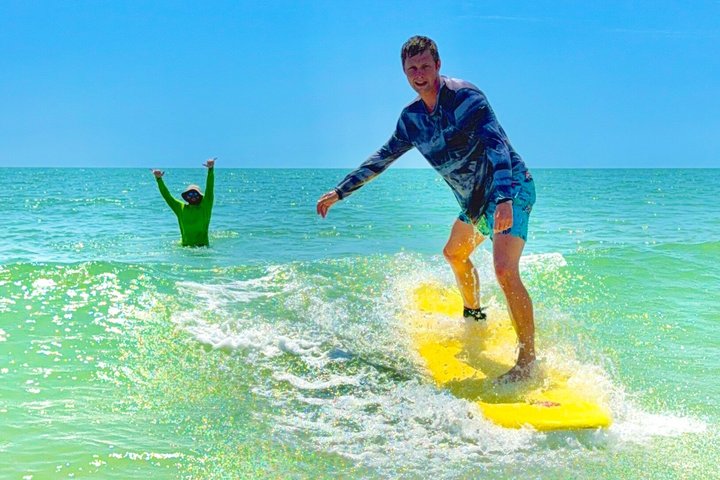 Impara a fare surf a Daytona Beach Lezioni di surf Principianti per tutti