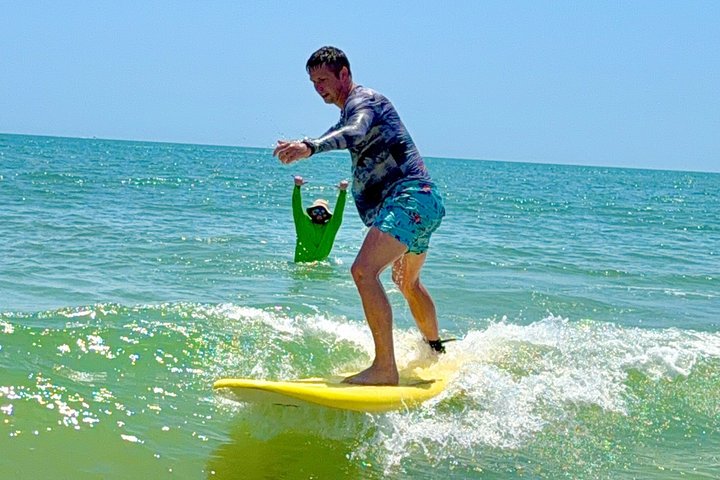 Impara a fare surf a Daytona Beach Lezioni di surf Principianti per tutti