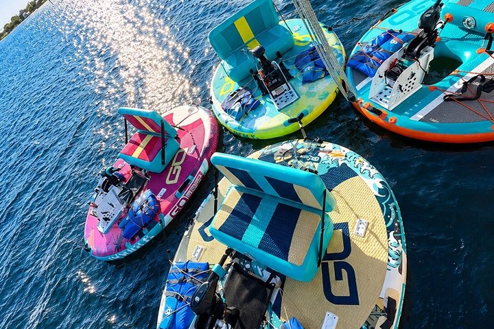 Pensacola Beach Float Boat Rentals är din egen kapten