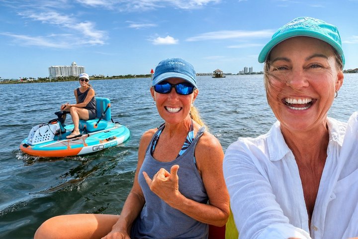 Pensacola Beach Float Boat Rentals är din egen kapten
