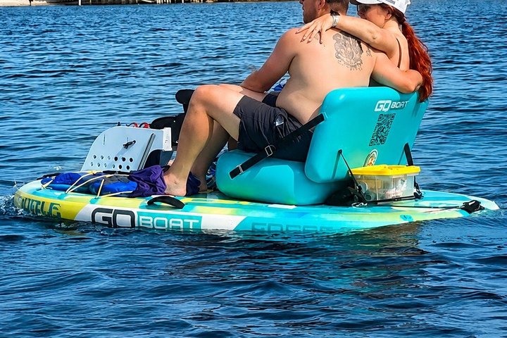 Pensacola Beach Float Boat Rentals är din egen kapten