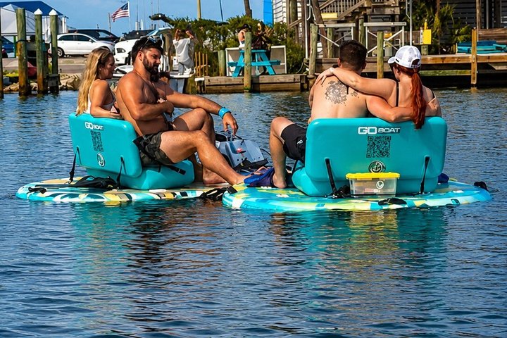 Pensacola Beach Float Boat Rentals är din egen kapten