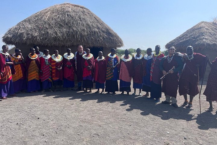 1 dagstur till Serval Wildlife Sanctuary och Massai Village Tour