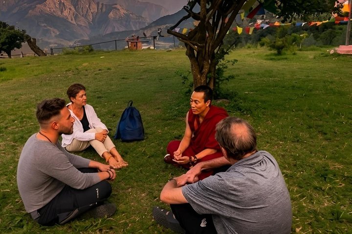 Pokhara Geführte Tibetische Klostertour mit Nachmittagsgebet